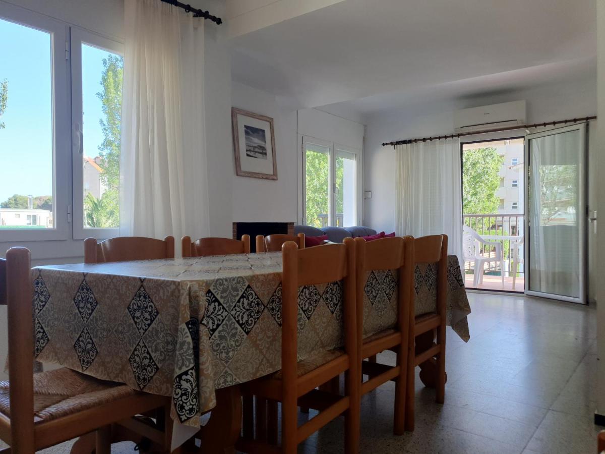 Holiday Home Villa Guapa L'Estartit Exterior photo