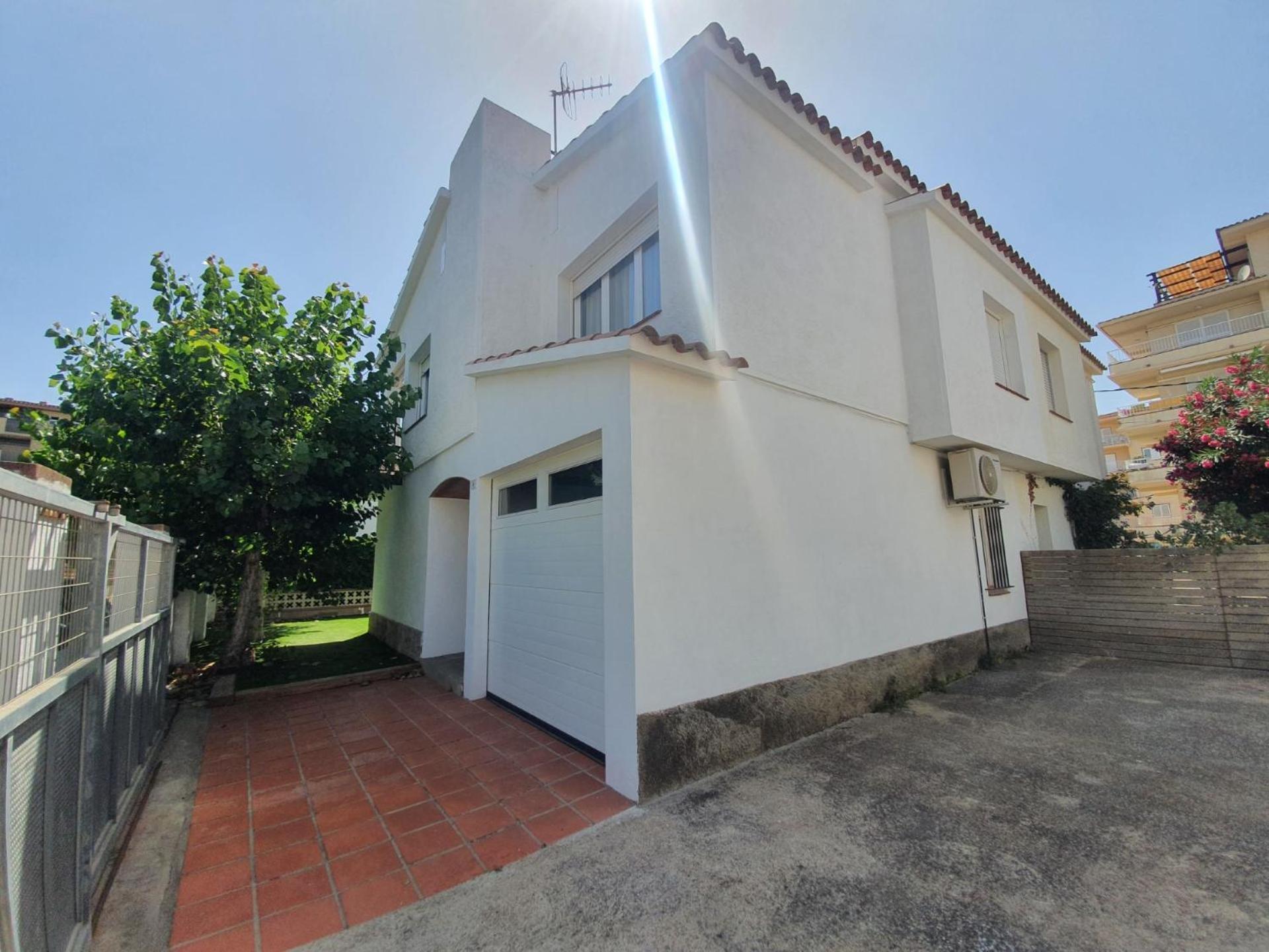 Holiday Home Villa Guapa L'Estartit Exterior photo